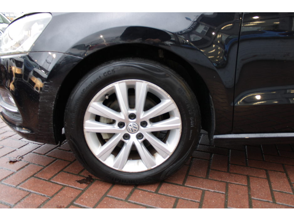 2017 Volkswagen Polo 1.2TSI COMFORTLINE PLUS 5DR HATCHBACK AUTOMATIC // AS NEW CONDIITION // // BUY WITH CONFIDENCE AA AND SIMI APPROVED DEALER 2026 // €12,950