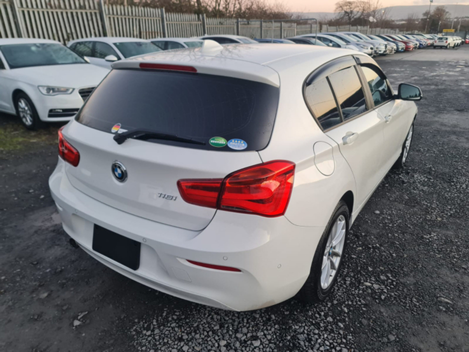 2017 BMW 1 Series - image 6