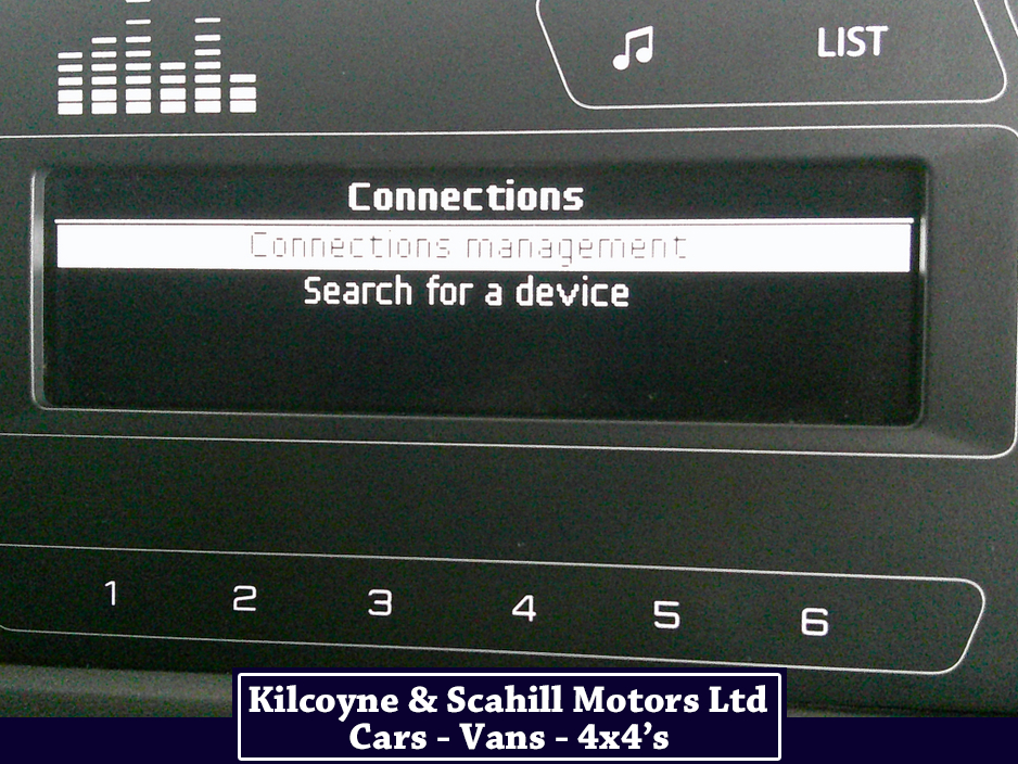 2022 Peugeot Partner - image 20