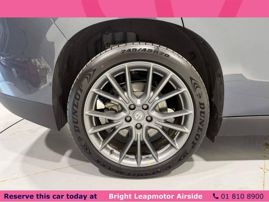 2026 Leapmotor C10 - image 20