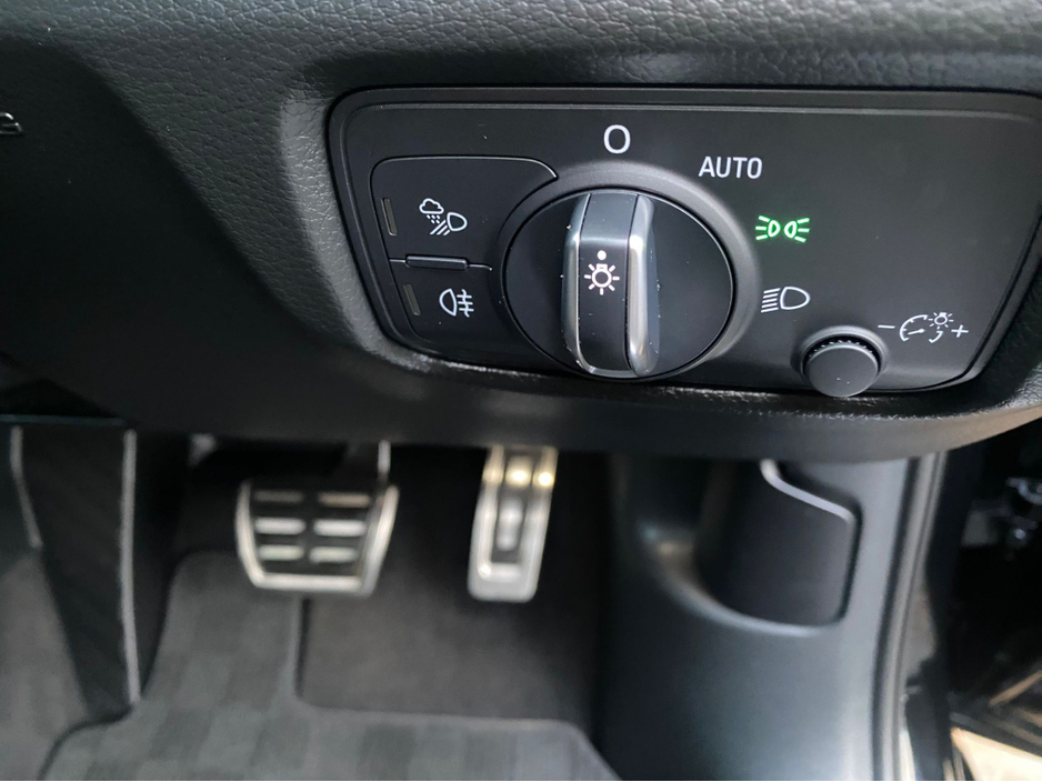 2018 Audi A3 DBA-8VCXSL €20,950