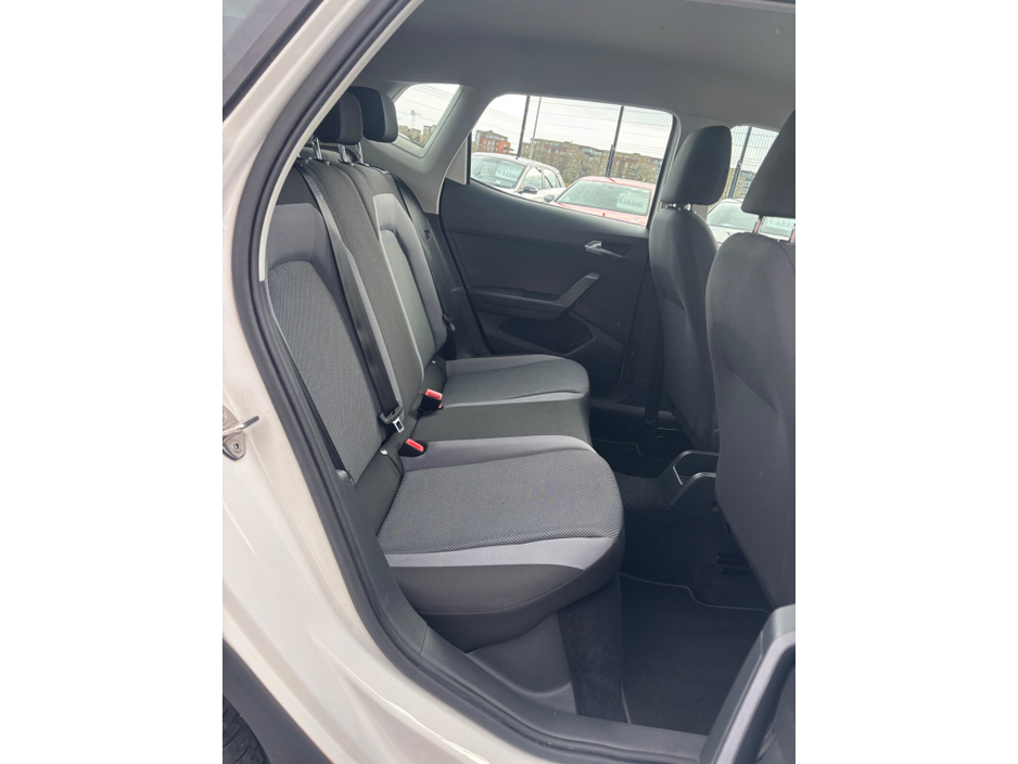 2019 SEAT Arona - image 10