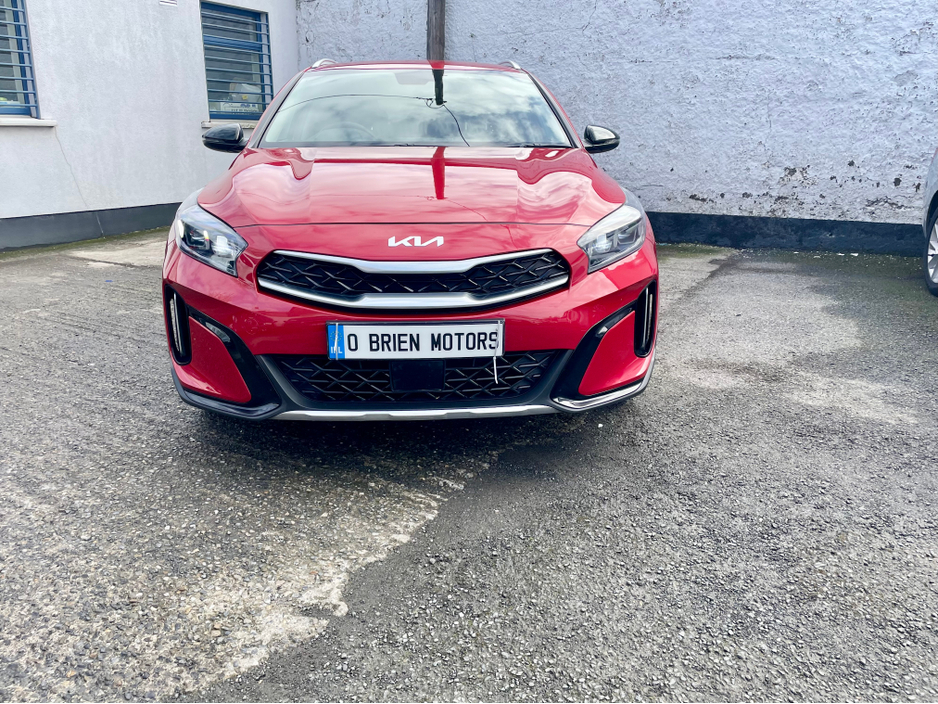 2023 Kia XCeed - image 40