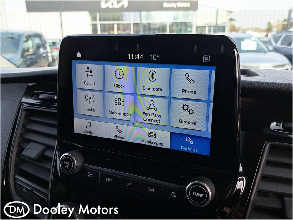 2022 Ford Transit Custom - image 15