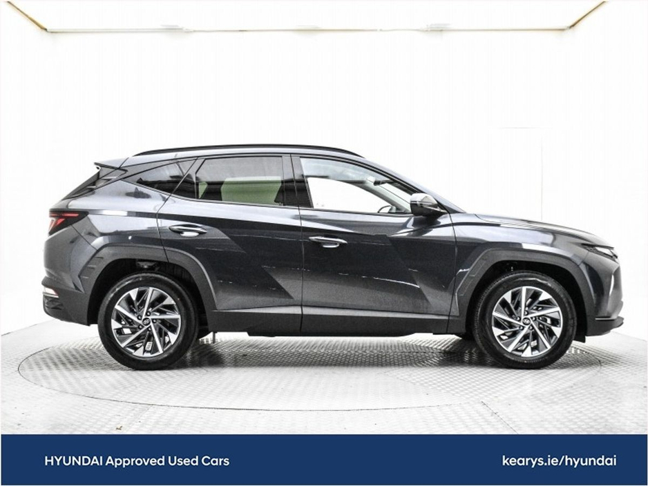 2022 Hyundai Tucson - image 15