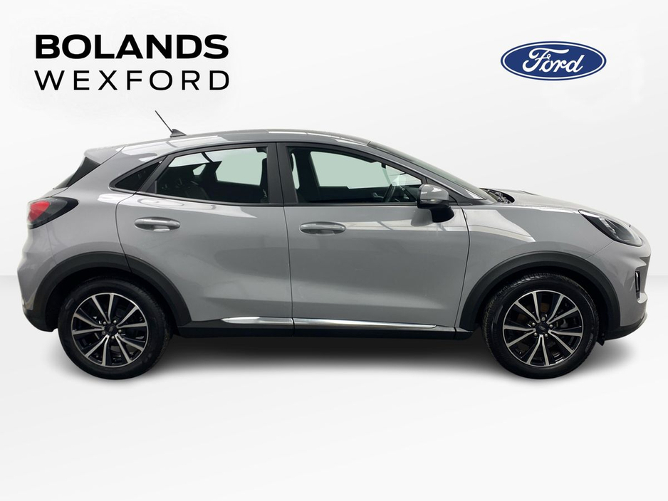 2023 Ford Puma - image 4