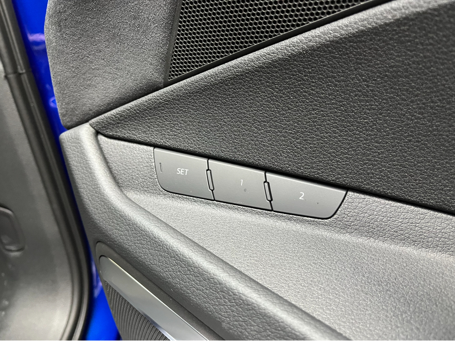 2023 Audi Q8 - image 17