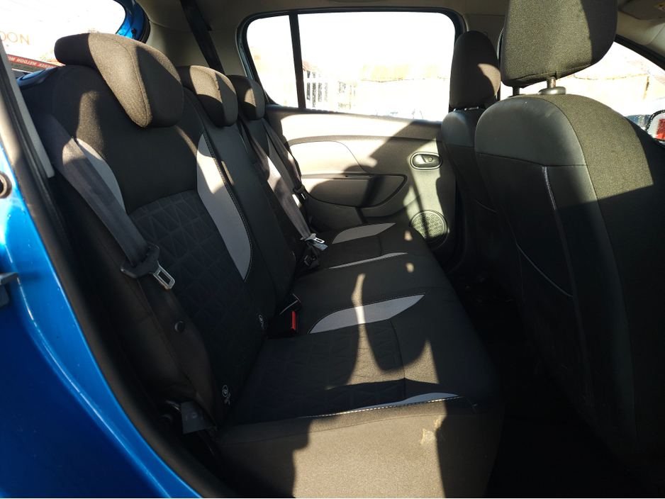 2015 Dacia Sandero STEPWAY SIGNATURE 1.5 DCI 90 4