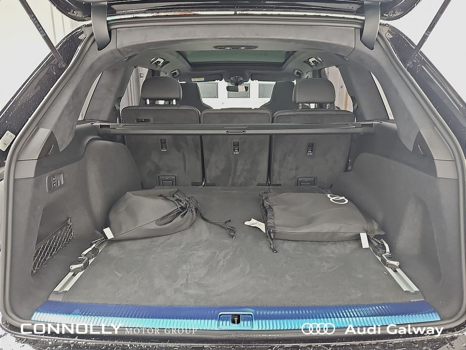 2026 Audi Q7 S-LINE TFSI E-HYBRID QUATTRO €112,950