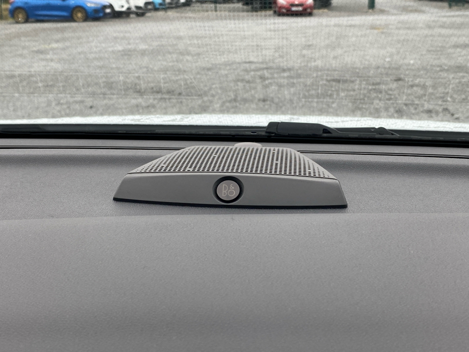 2024 Ford Puma - image 12