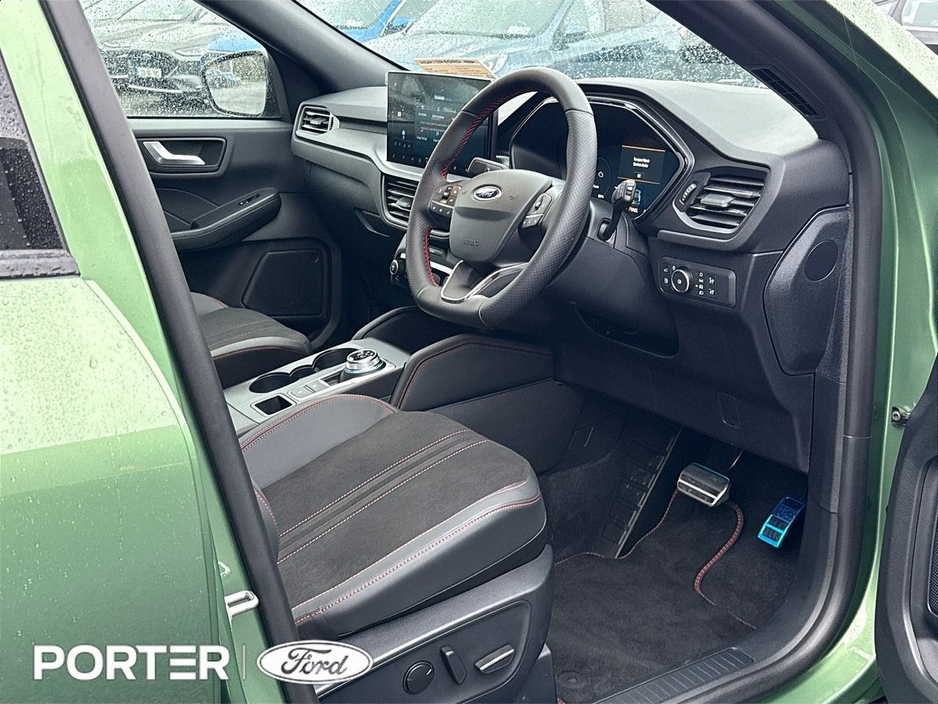 2026 Ford Kuga - image 9