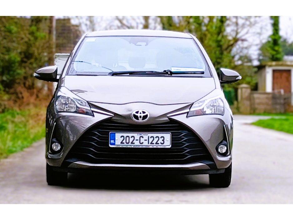 2020 Toyota Yaris - image 7
