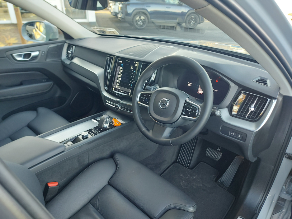 2024 Volvo XC60 T6 PHEV PLUS BRIGHT AWD 5 €59,950