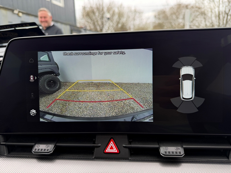 2022 Kia Sportage - image 29