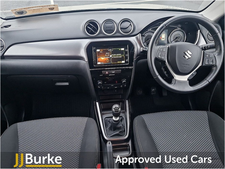 2023 Suzuki Vitara - image 9