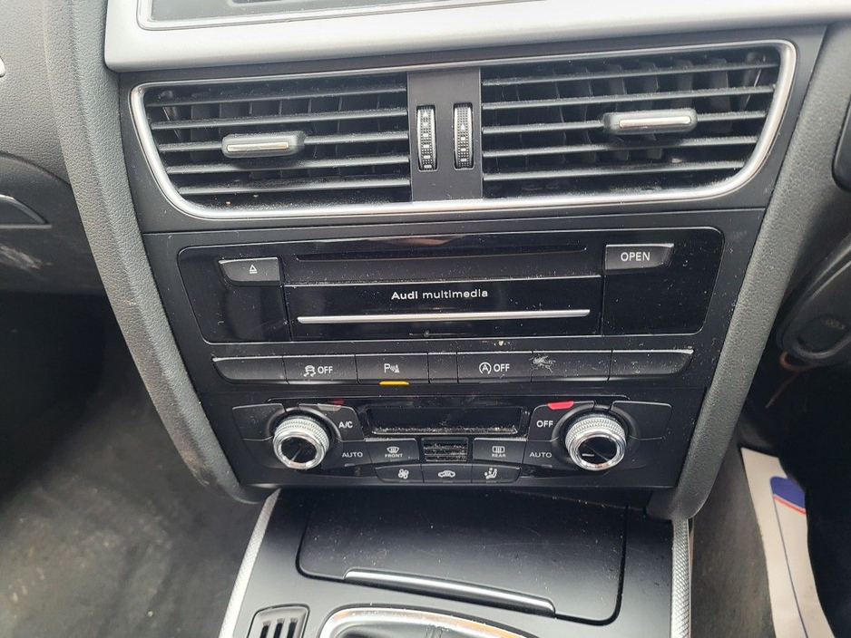 2015 Audi A4 - image 4