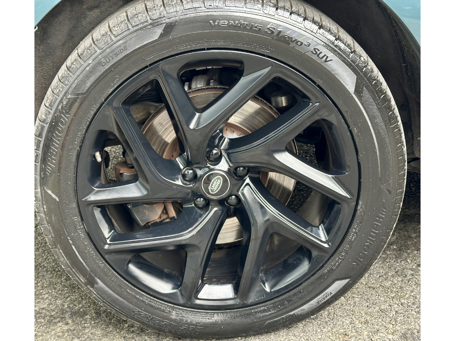 2023 Land Rover Range Rover Sport - image 23