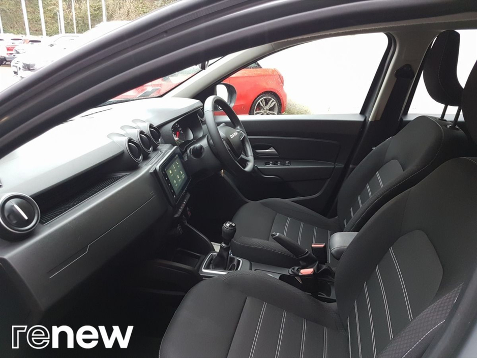 2023 Dacia Duster 1.0 TCe 90 Expression €23,900