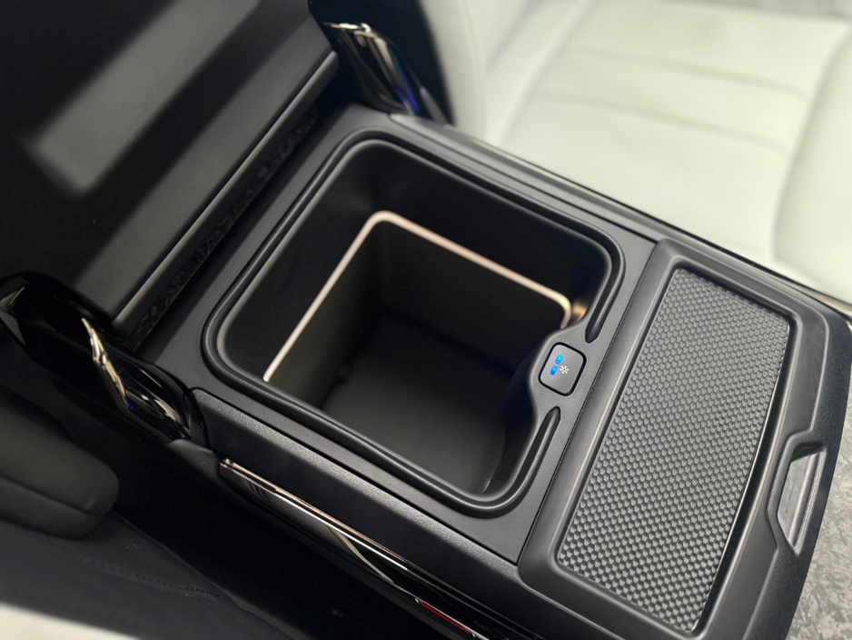 2025 Land Rover Range Rover Sport AUTOBIOGRAPHY €137,990