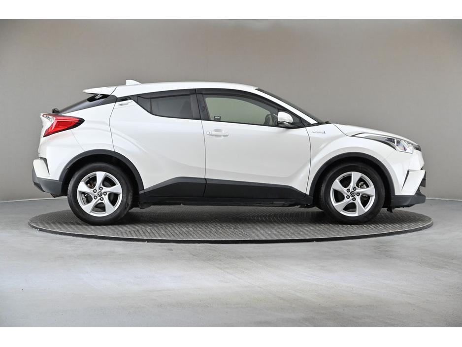 2017 Toyota C-HR 1.8 HYBRID *REVERSE CAM*ANDROID AUTO* €18,490