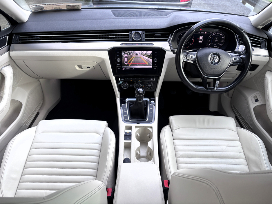 2019 Volkswagen Passat R-LINE 2.0 TDI MANUAL 150HP 4DR €23,950