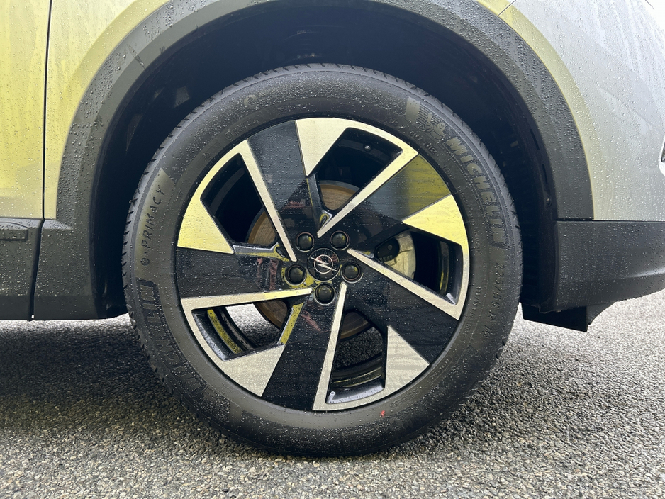 2025 Opel Grandland GS 5 DR SUPERCHARGER €38,950