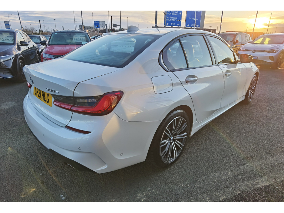 2021 BMW 3 Series 330E M SPORT AUTOMATIC PETROL PLUG-IN HYBRID - FINANCE AVAILABLE - CALL US TODAY ON 01 492 6566 OR 087-092 5525 €25,950