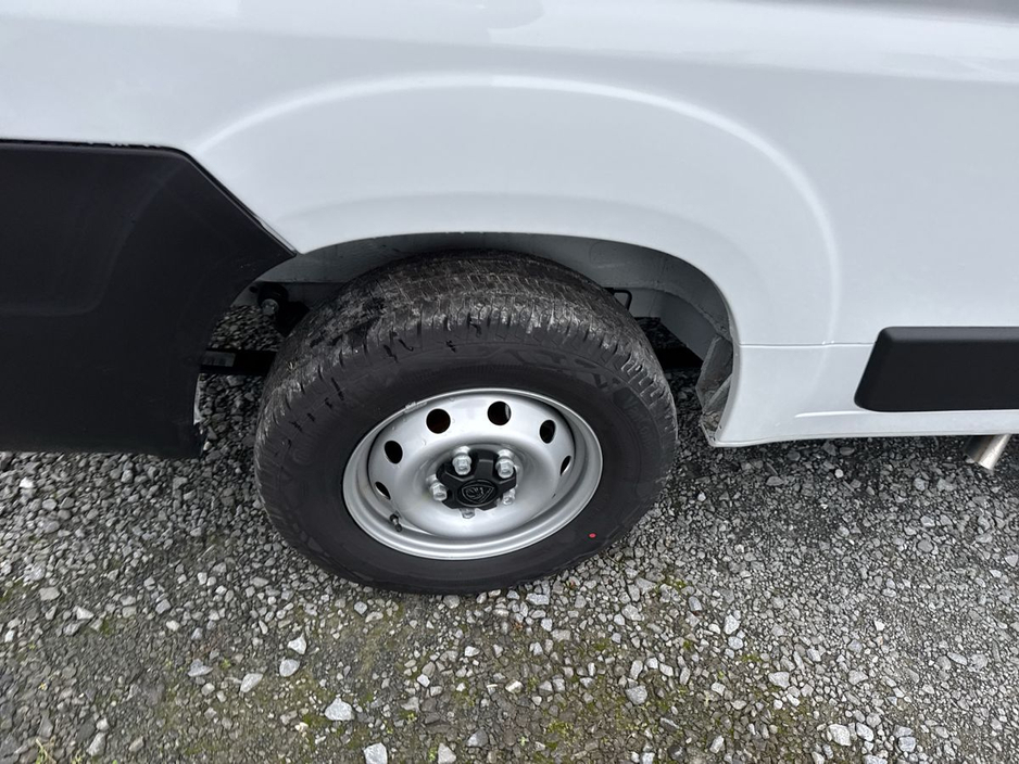 2026 Peugeot Boxer - image 23