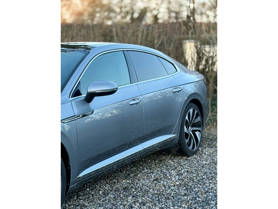 2021 Volkswagen Arteon - image 6