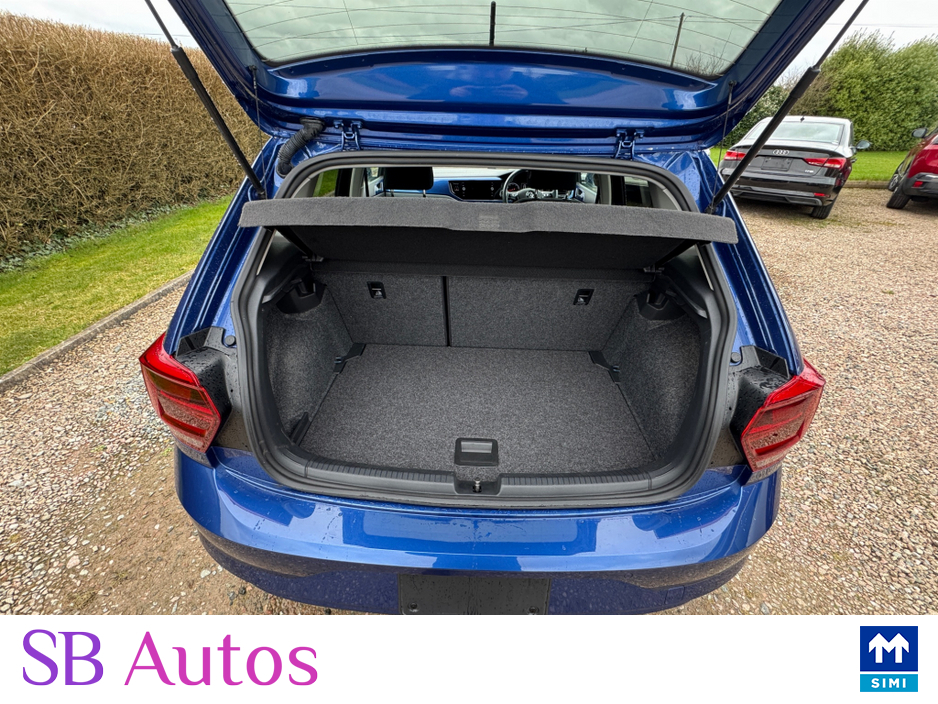 2019 Volkswagen Polo - image 8