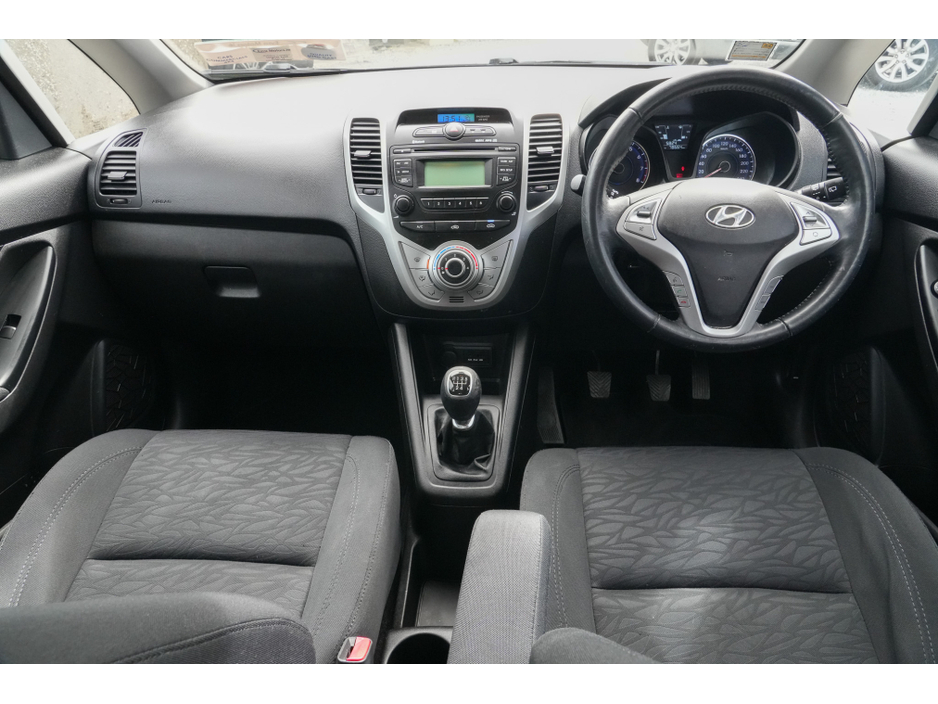 2013 Hyundai ix20 - image 7