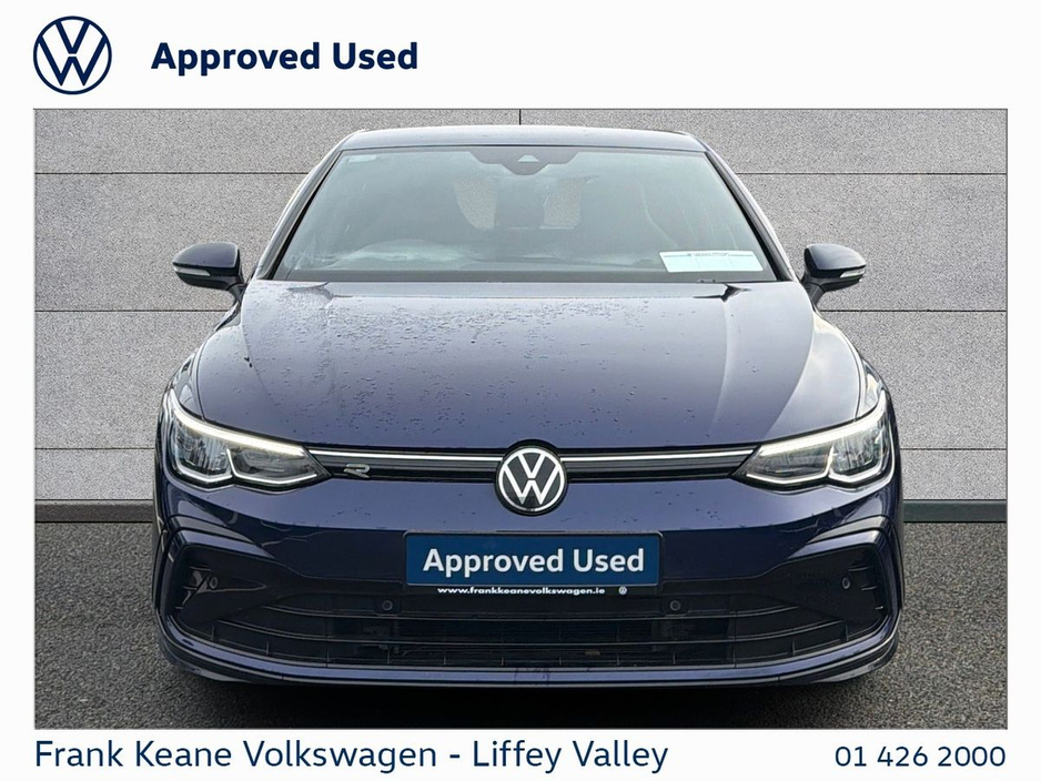 2023 Volkswagen Golf - image 10