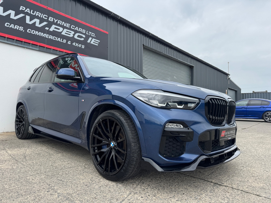 2022 BMW X5 - image 25