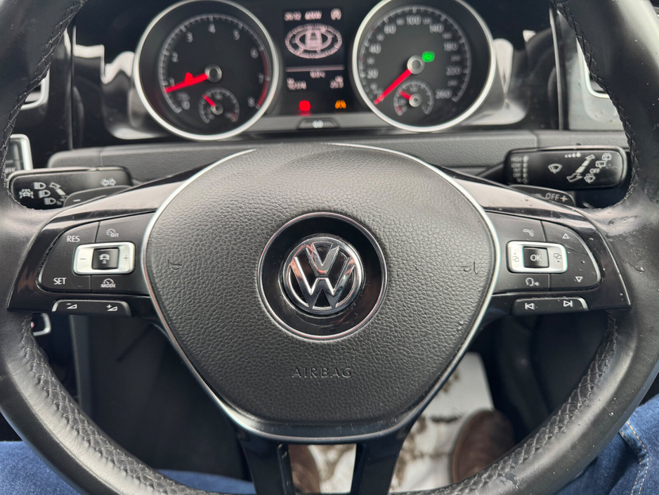 2016 Volkswagen Golf 1.4 TSI 5DR 150HP Highline €13,999
