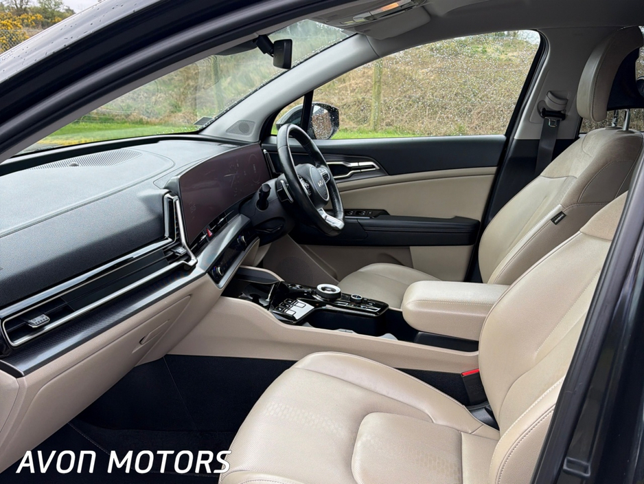 2023 Kia Sportage - image 10