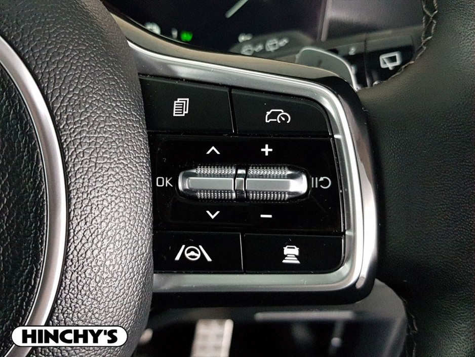 2025 Kia Sorento - image 19