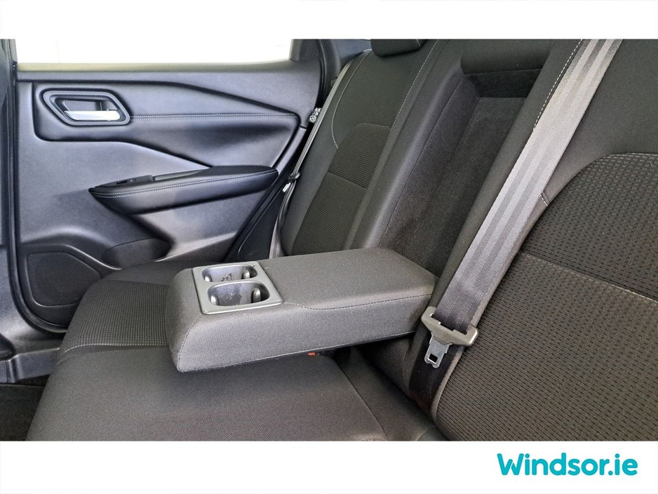 2022 Nissan Qashqai - image 12