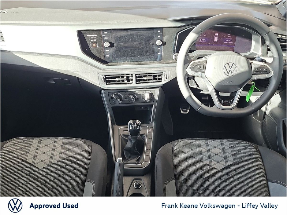 2026 Volkswagen Polo - image 2