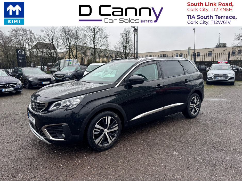 2019 Peugeot 5008 - image 5