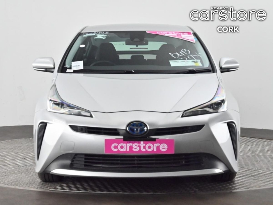 2019 Toyota Prius - image 8