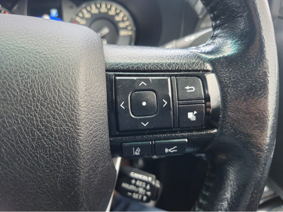 2022 Toyota Hilux 2.8 SR5 D/CAB AUTO 4DR €31,450