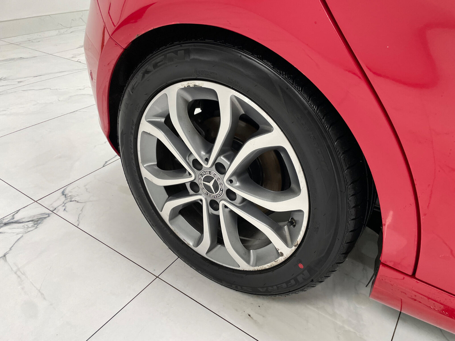 2016 Mercedes-Benz A Class A180 d URBAN €11,495