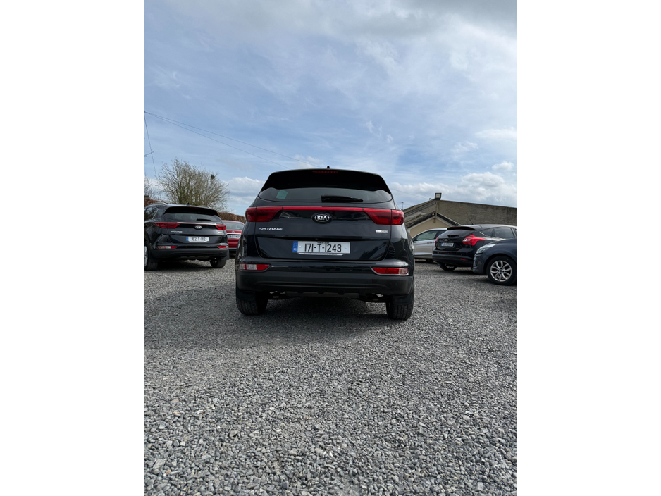 2017 Kia Sportage - image 4