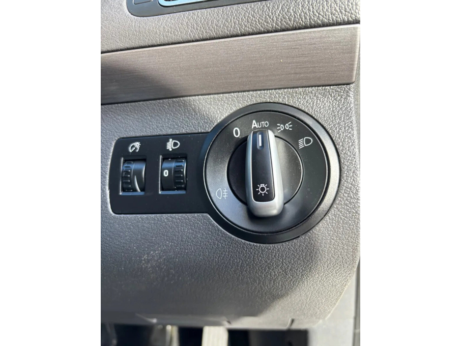 2013 Volkswagen Touran 1.6 TDI 105BHP TRENDLINE BMT TECH 7S €7,000