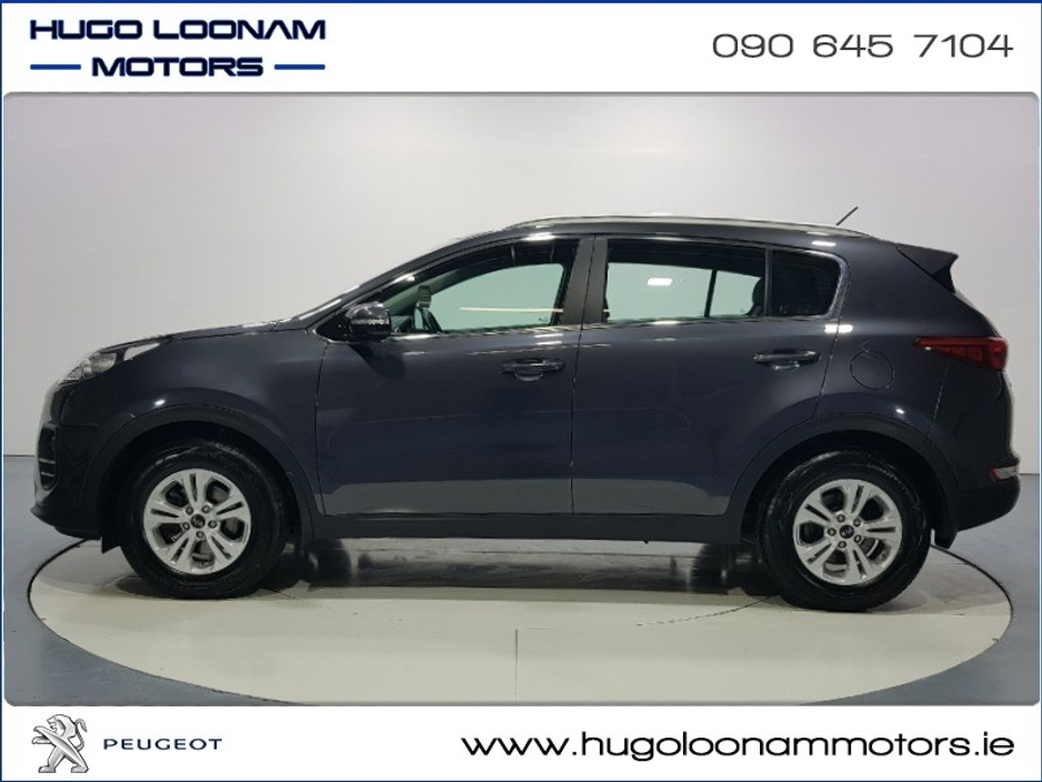 2017 Kia Sportage - image 4