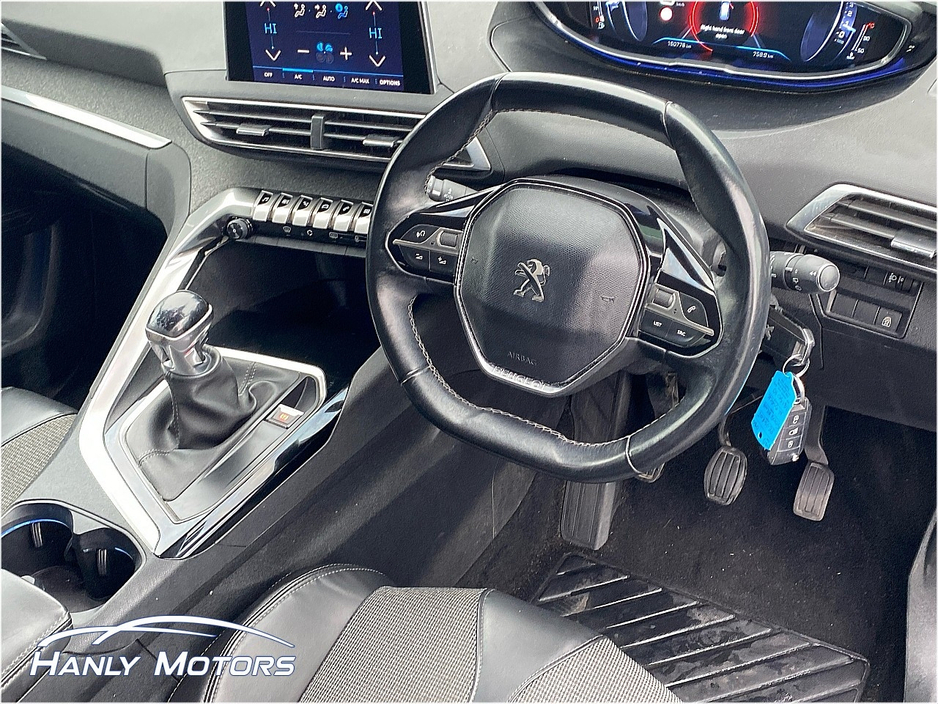 2018 Peugeot 5008 - image 13
