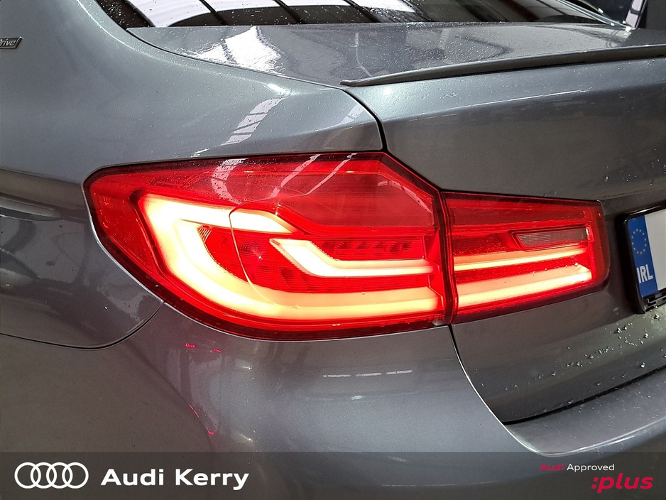 2017 BMW 5 Series 530 E G30 M-SPORT AUTOMATIC WITH HARMON/KARDON SOUND €22,900