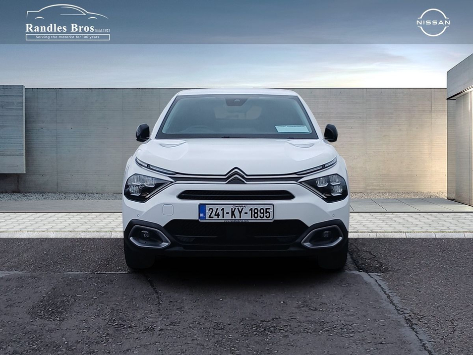 2024 Citroen C4 - image 4