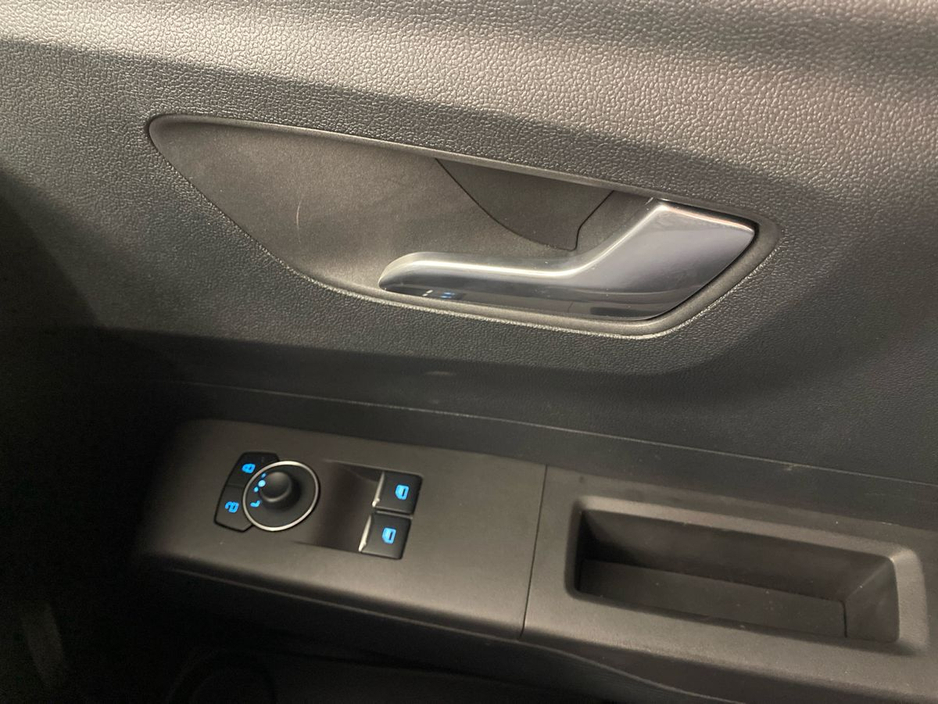 2026 Ford Courier - image 14