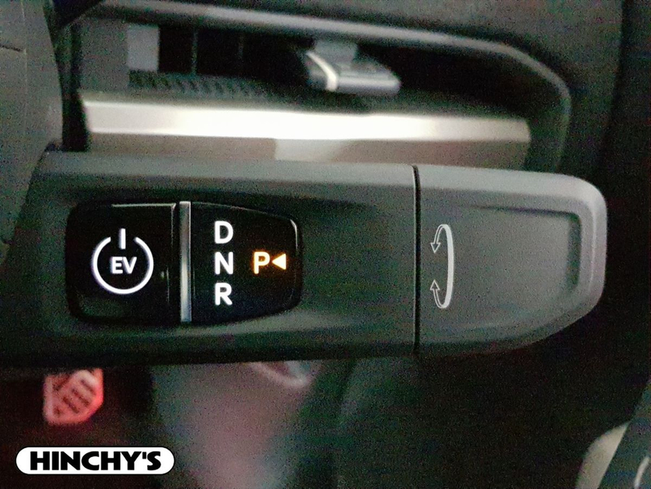 2025 Kia EV3 - image 11